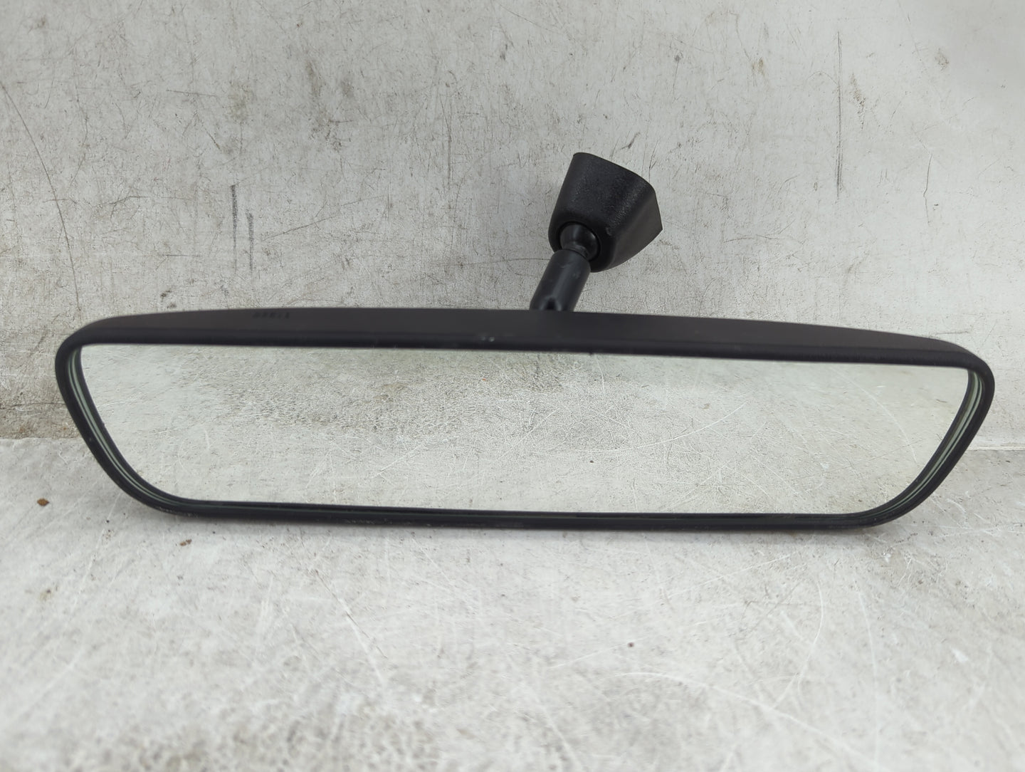 2023 Hyundai Sonata Interior Rear View Mirror Replacement OEM P/N:E13049896 Fits OEM Used Auto Parts - Oemusedautoparts1.com