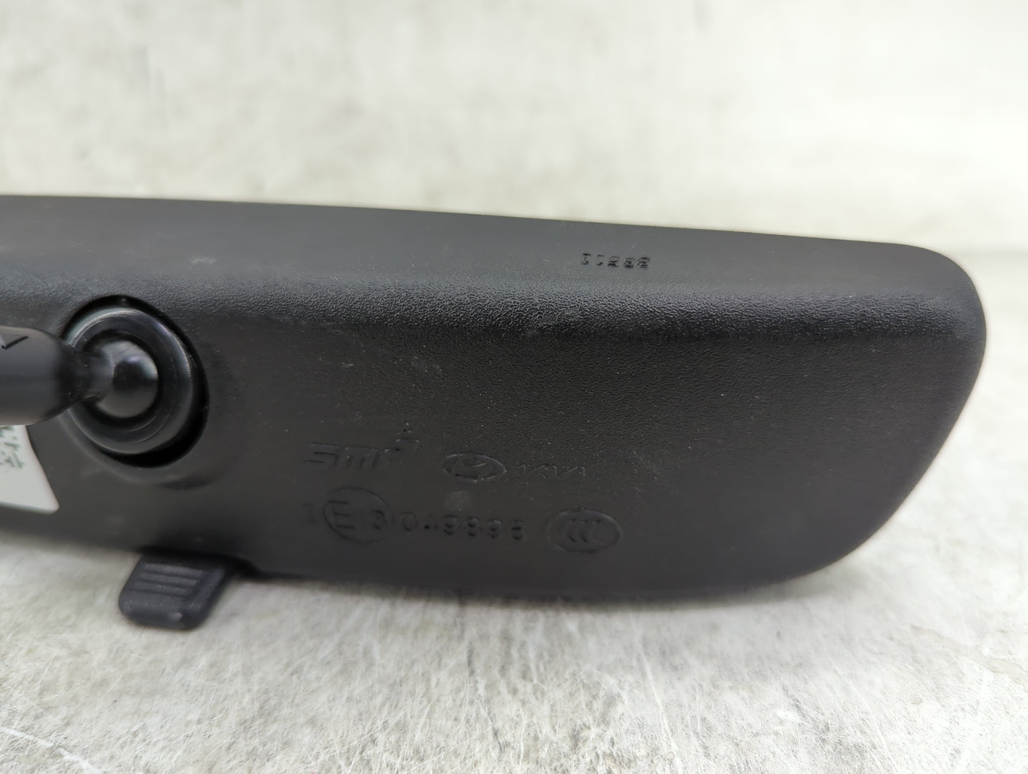 2023 Hyundai Sonata Interior Rear View Mirror Replacement OEM P/N:E13049896 Fits OEM Used Auto Parts - Oemusedautoparts1.com