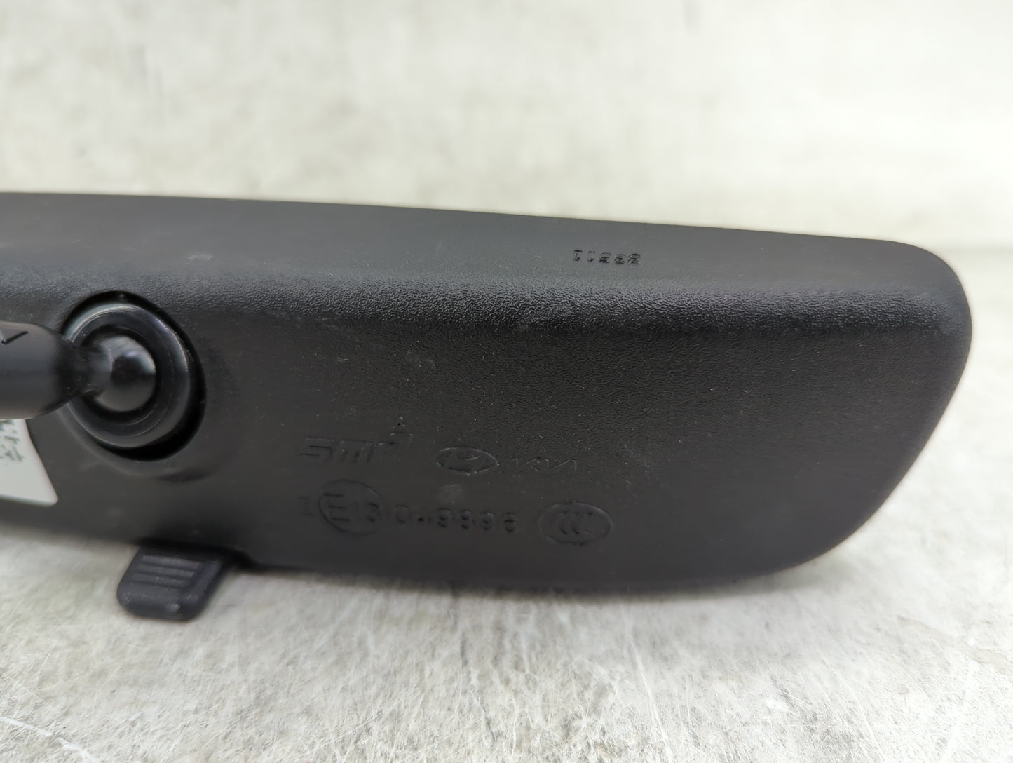 2023 Hyundai Sonata Interior Rear View Mirror Replacement OEM P/N:E13049896 Fits OEM Used Auto Parts - Oemusedautoparts1.com
