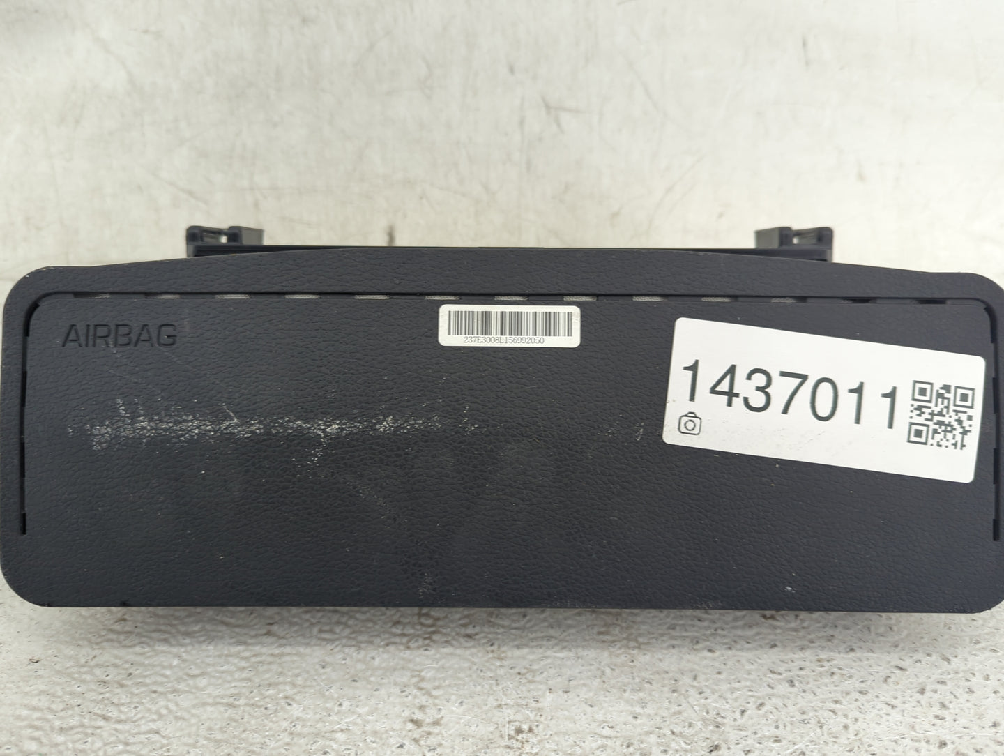 2020-2023 Hyundai Sonata Air Bag Driver Left Knee OEM P/N:80200-L1000 Fits Fits 2020 2021 2022 2023 OEM Used Auto Parts - Oe
