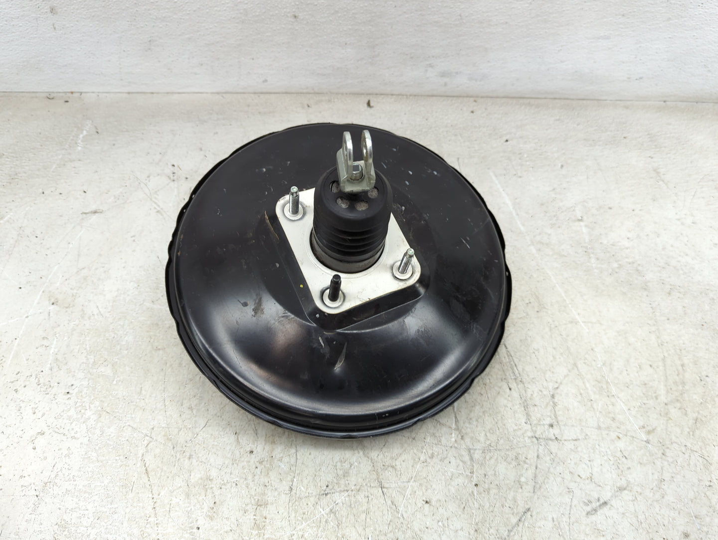 2020-2023 Hyundai Sonata Power Brake Booster Oem 1450738 - Oemusedautoparts1.com