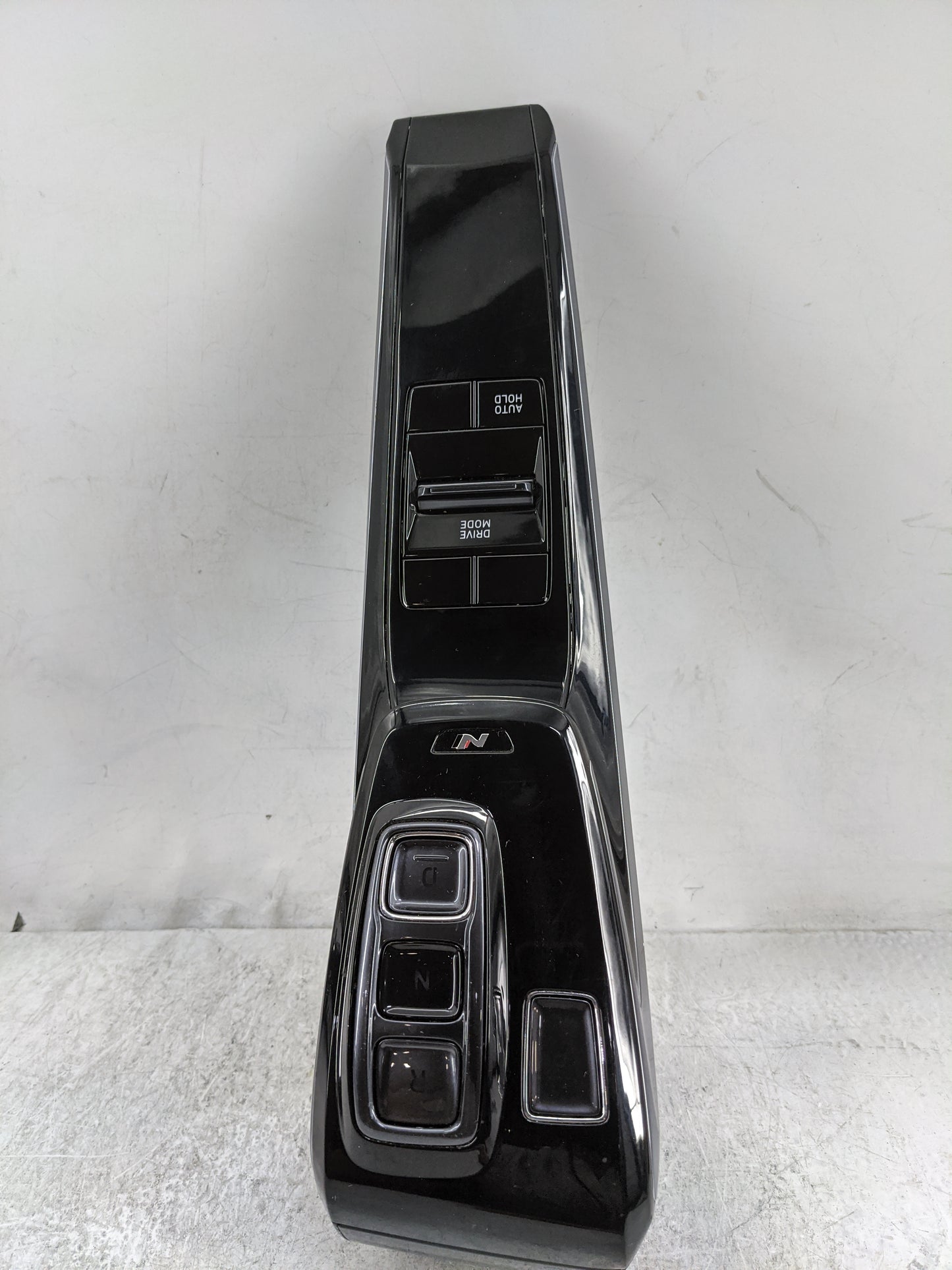 2023 Hyundai Sonata Floor Console Assembly Shifter Black - Oemusedautoparts1.com