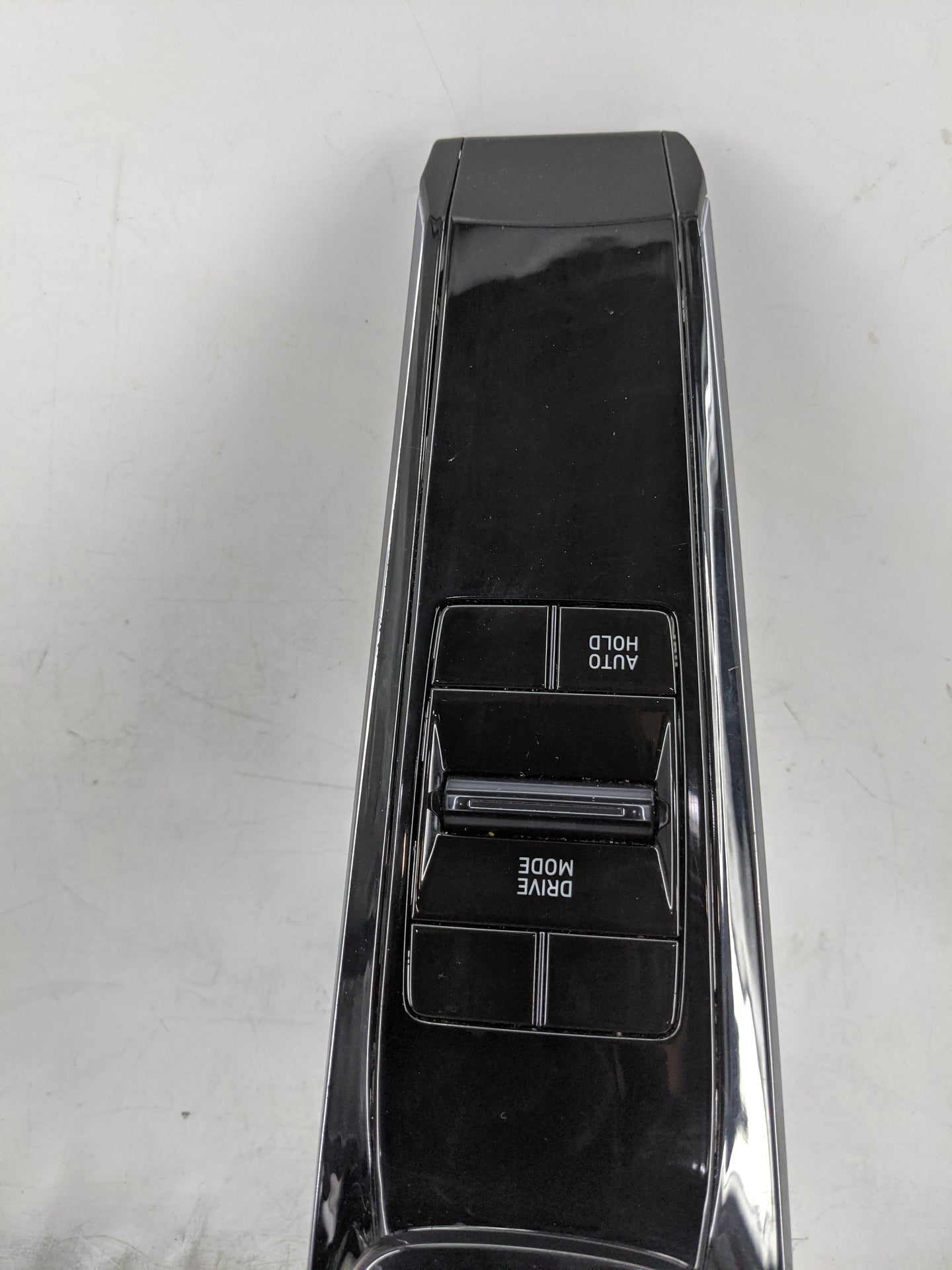 2023 Hyundai Sonata Floor Console Assembly Shifter Black - Oemusedautoparts1.com