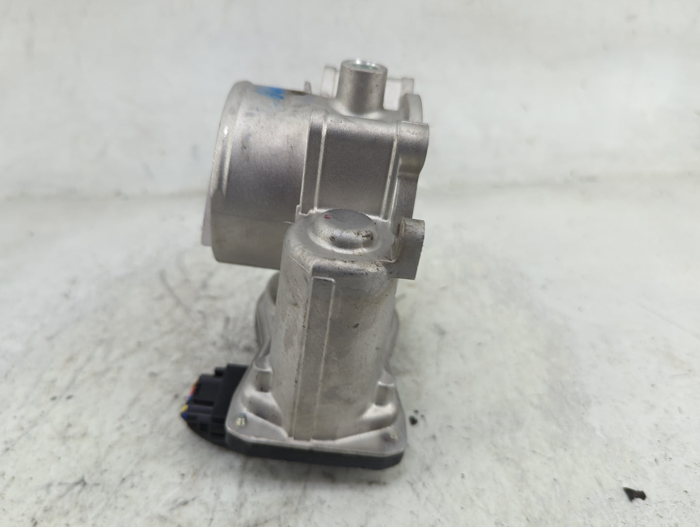 2020-2023 Hyundai Sonata Throttle Body P/N:35100-2J101 6052 05G15 Fits Fits 2020 2021 2022 2023 OEM Used Auto Parts - Oemuse