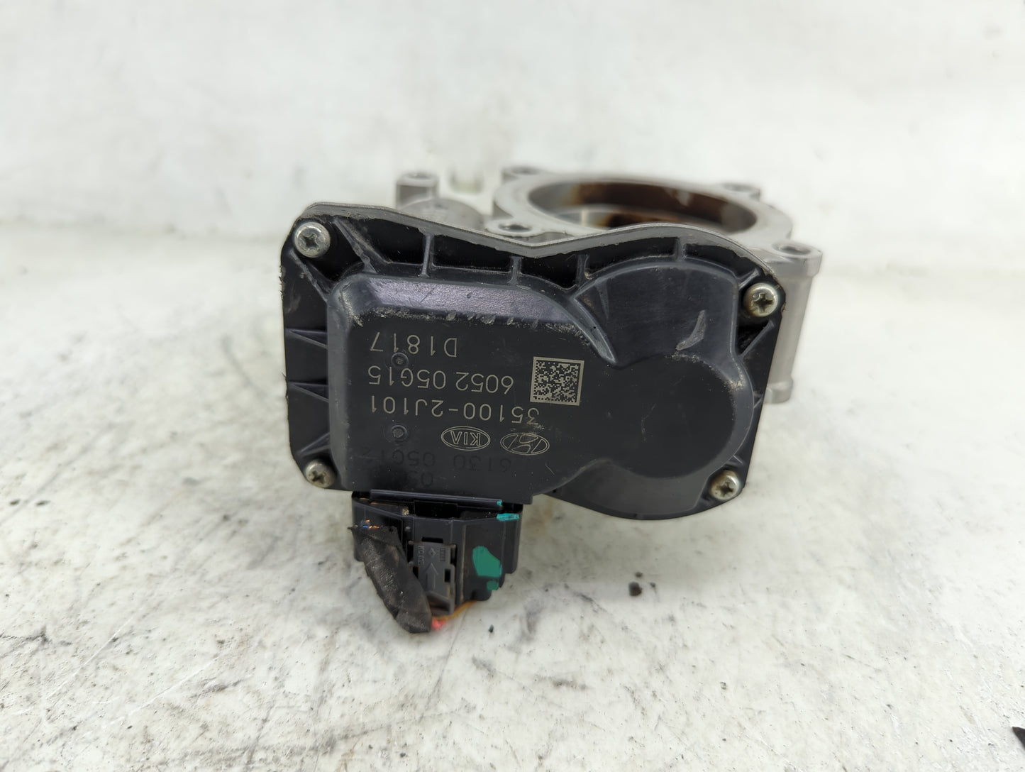 2020-2023 Hyundai Sonata Throttle Body P/N:35100-2J101 6052 05G15 Fits Fits 2020 2021 2022 2023 OEM Used Auto Parts - Oemuse