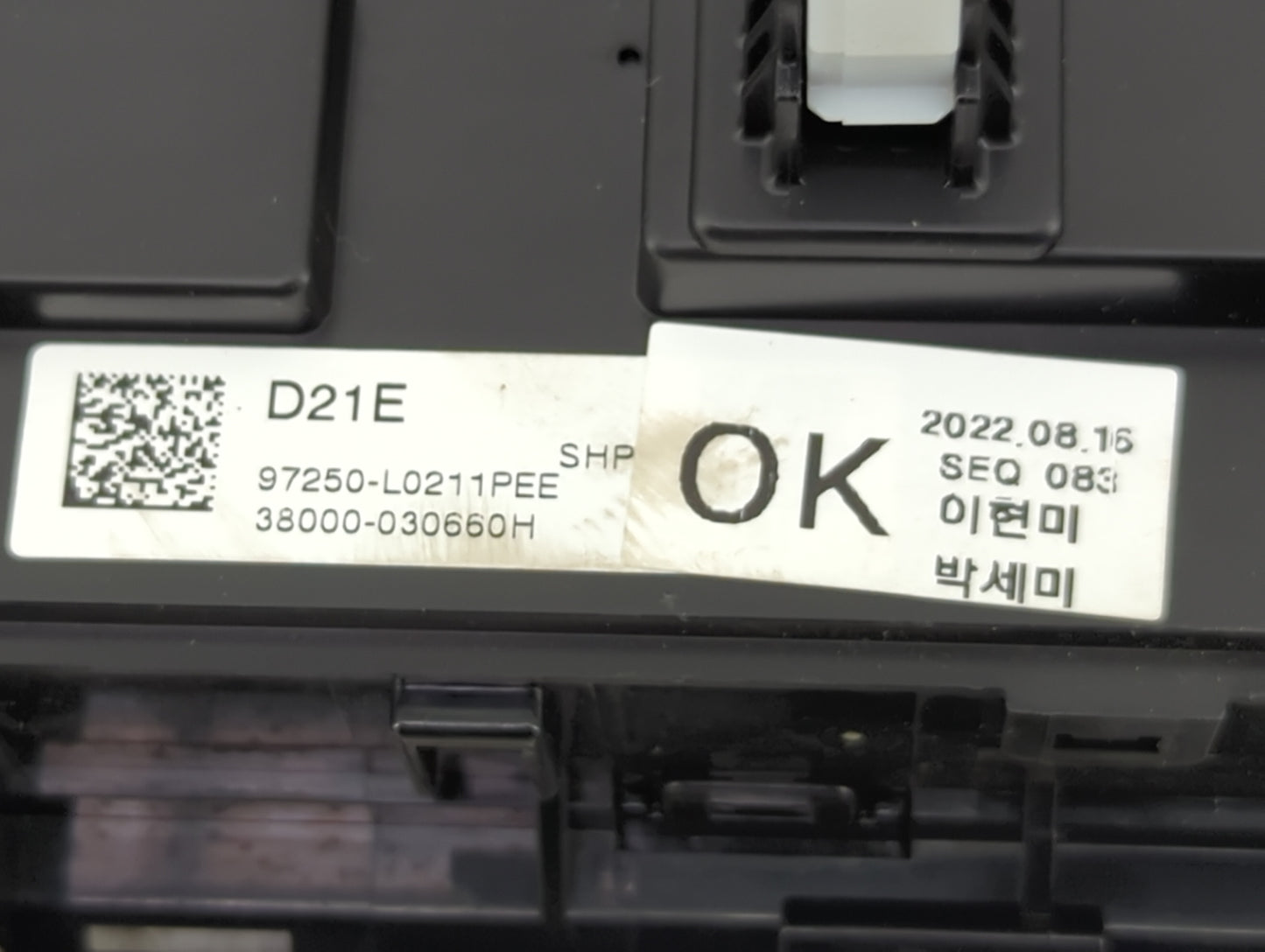 2023 Hyundai Sonata Climate Control Module Temperature AC/Heater Replacement P/N:97250-L0211PEE 38000-030660H Fits OEM Used 