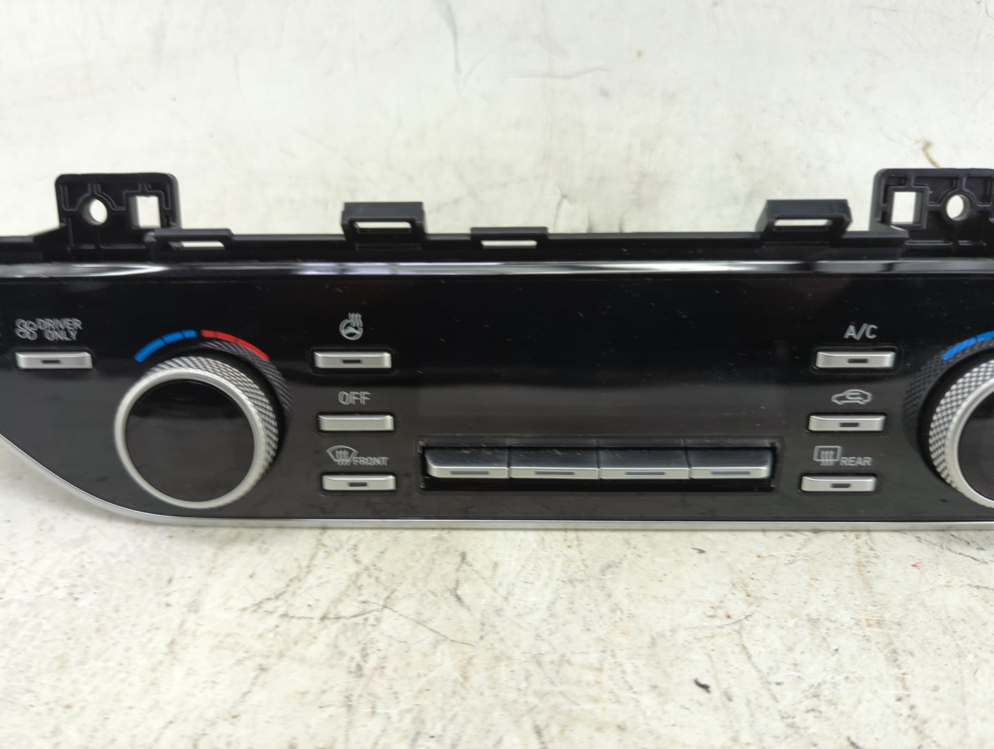 2020-2023 Hyundai Sonata Climate Control Module Temperature AC/Heater Replacement P/N:97250-L5000 Fits Fits 2020 2021 2022 2