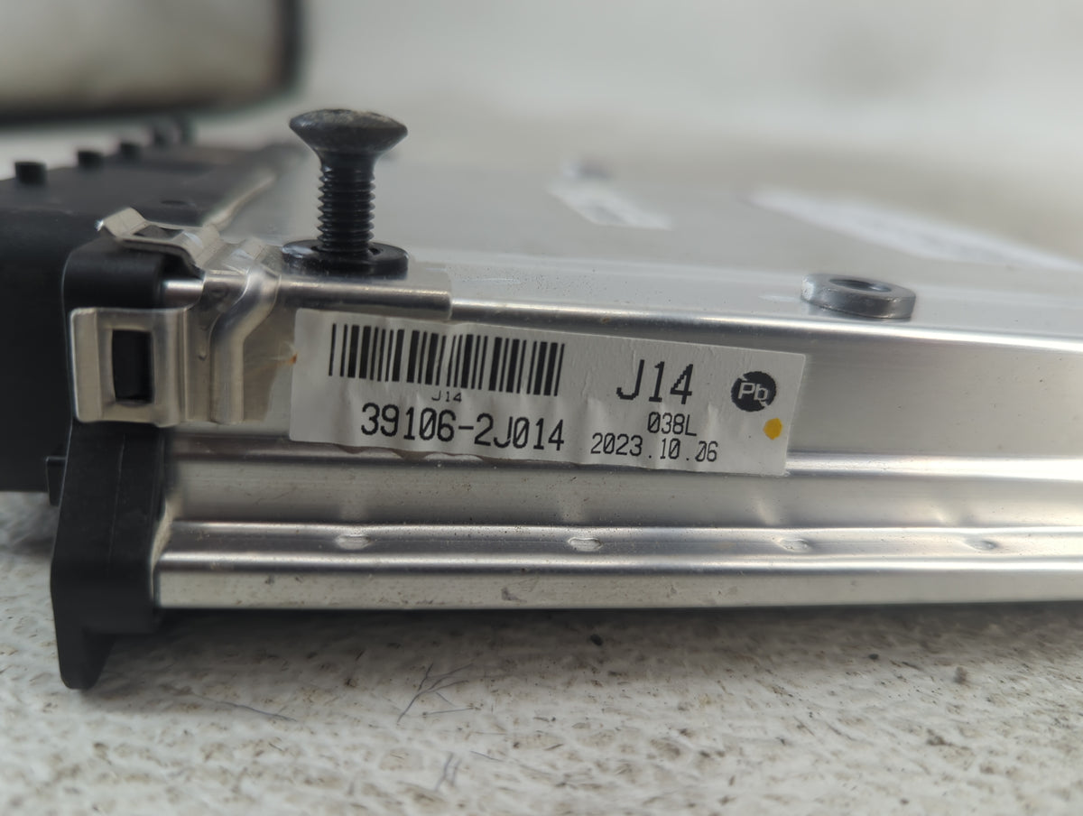 2023 Hyundai Sonata PCM Engine Control Computer ECU ECM PCU OEM P/N:39106-2J014 39115-2J014 Fits OEM Used Auto Parts - Oemus