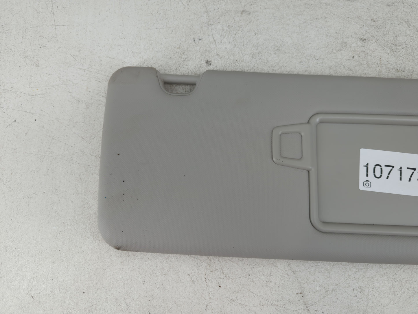 2022 Hyundai Tucson Sun Visor Shade Replacement Passenger Right Mirror Fits OEM Used Auto Parts - Oemusedautoparts1.com