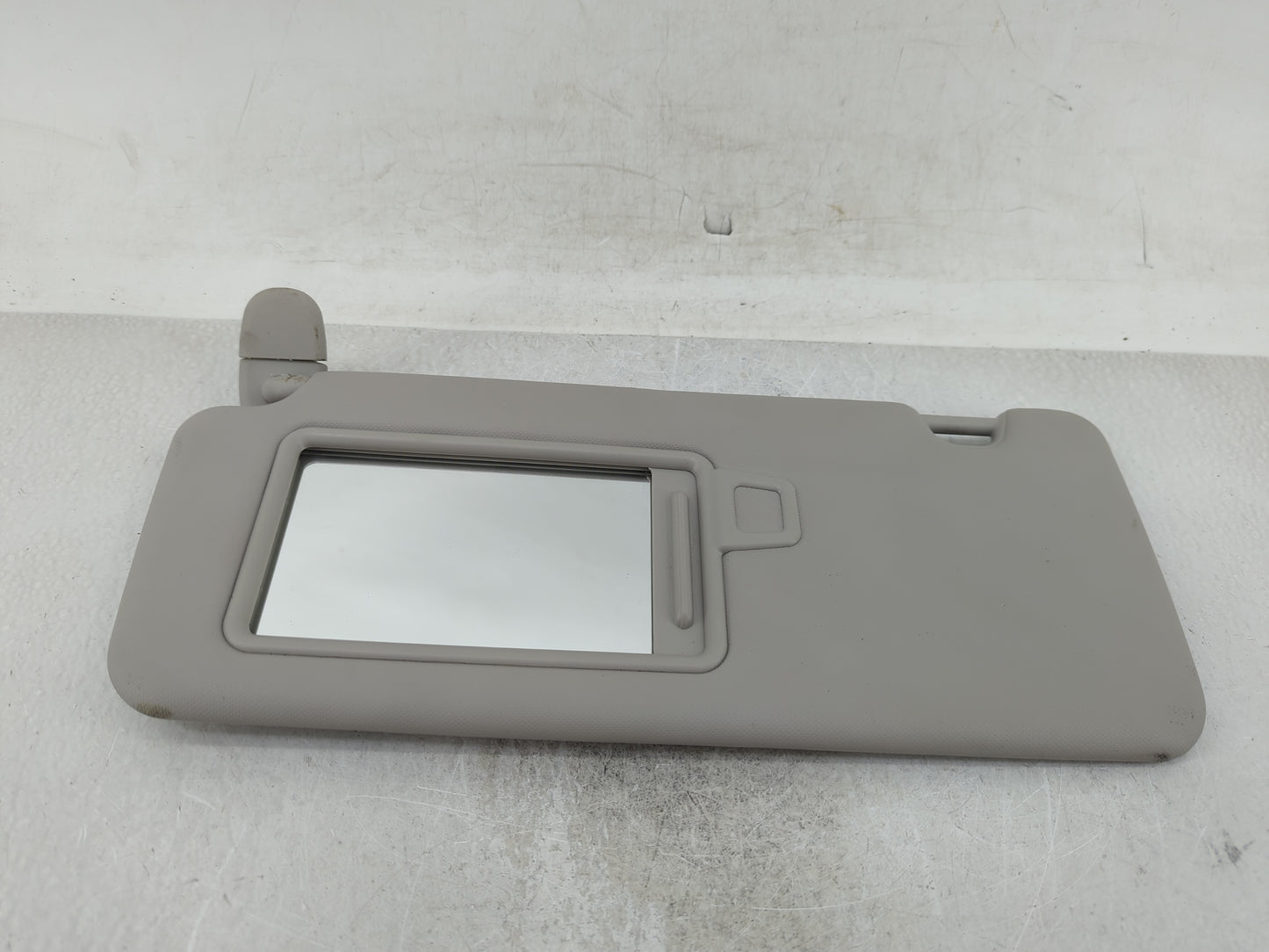 2022 Hyundai Tucson Sun Visor Shade Replacement Driver Left Mirror Fits OEM Used Auto Parts - Oemusedautoparts1.com