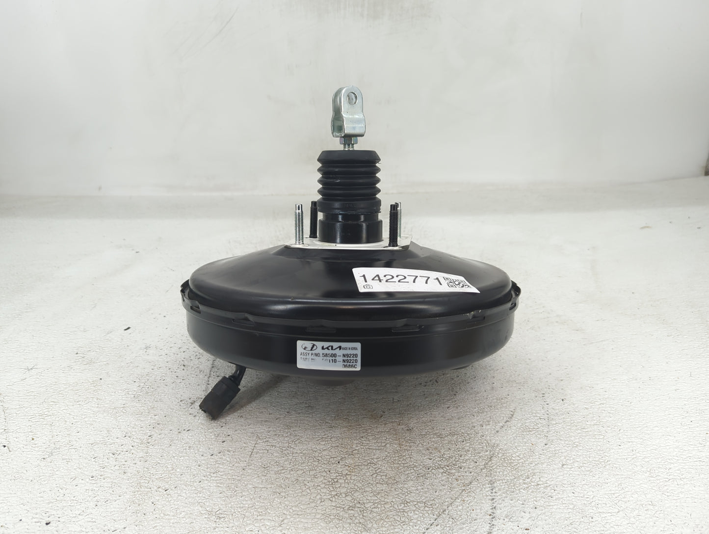 2023 Hyundai Tucson Power Brake Booster Oem - Oemusedautoparts1.com