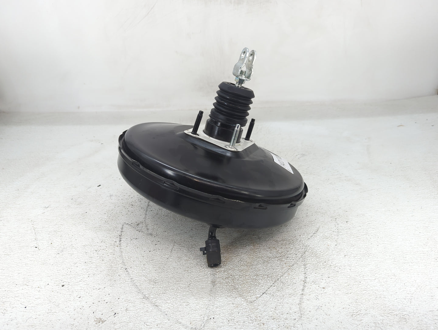 2023 Hyundai Tucson Power Brake Booster Oem - Oemusedautoparts1.com