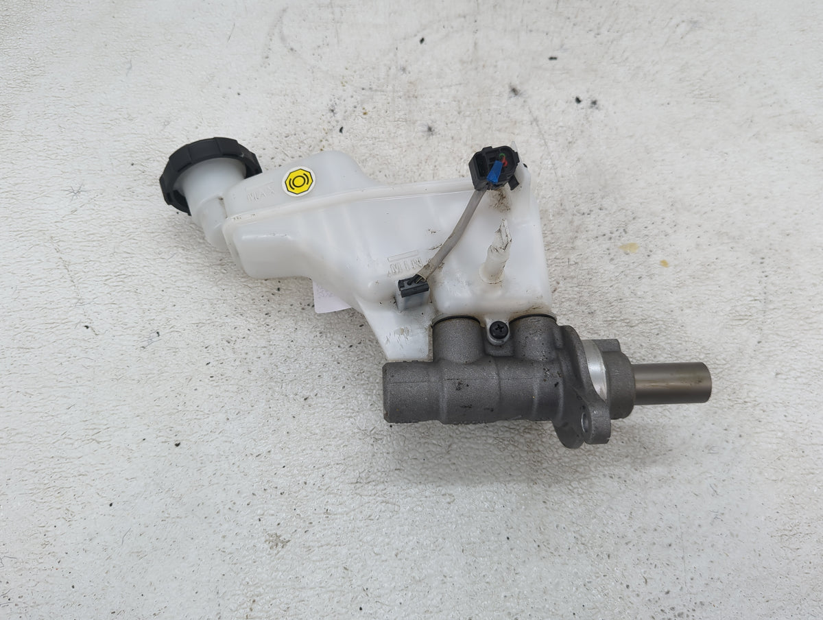 2022-2022 Hyundai Tucson Power Brake Booster Oem 1422775 - Oemusedautoparts1.com