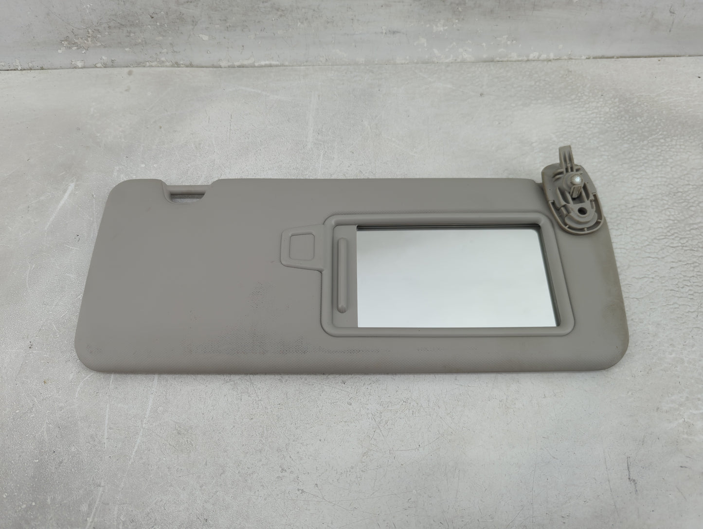 2022 Hyundai Tucson Sun Visor Shade Replacement Passenger Right Mirror Fits OEM Used Auto Parts - Oemusedautoparts1.com