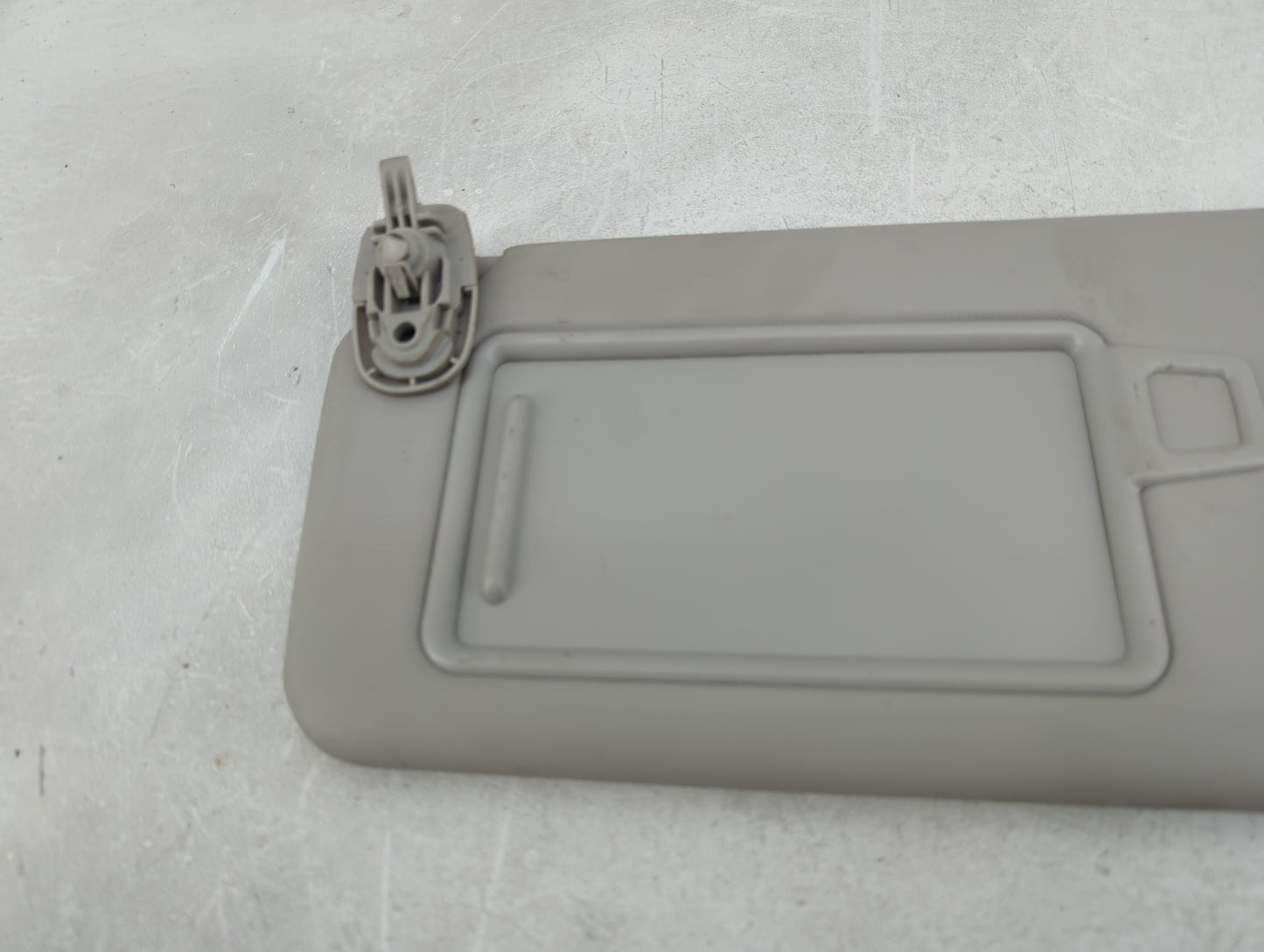 2022 Hyundai Tucson Sun Visor Shade Replacement Driver Left Mirror Fits OEM Used Auto Parts - Oemusedautoparts1.com