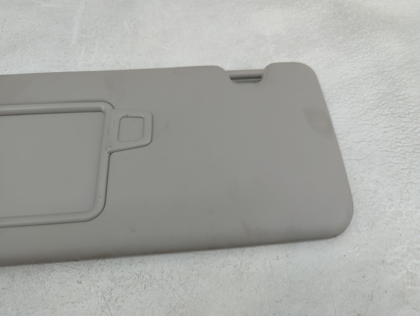 2022 Hyundai Tucson Sun Visor Shade Replacement Driver Left Mirror Fits OEM Used Auto Parts - Oemusedautoparts1.com