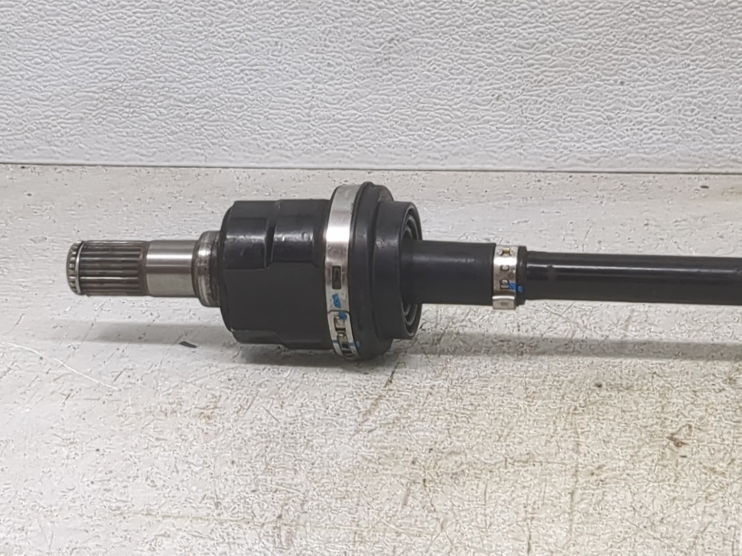 2022-2022 Hyundai Tucson Axle Shaft Rear Driver Cv C/v - Oemusedautoparts1.com