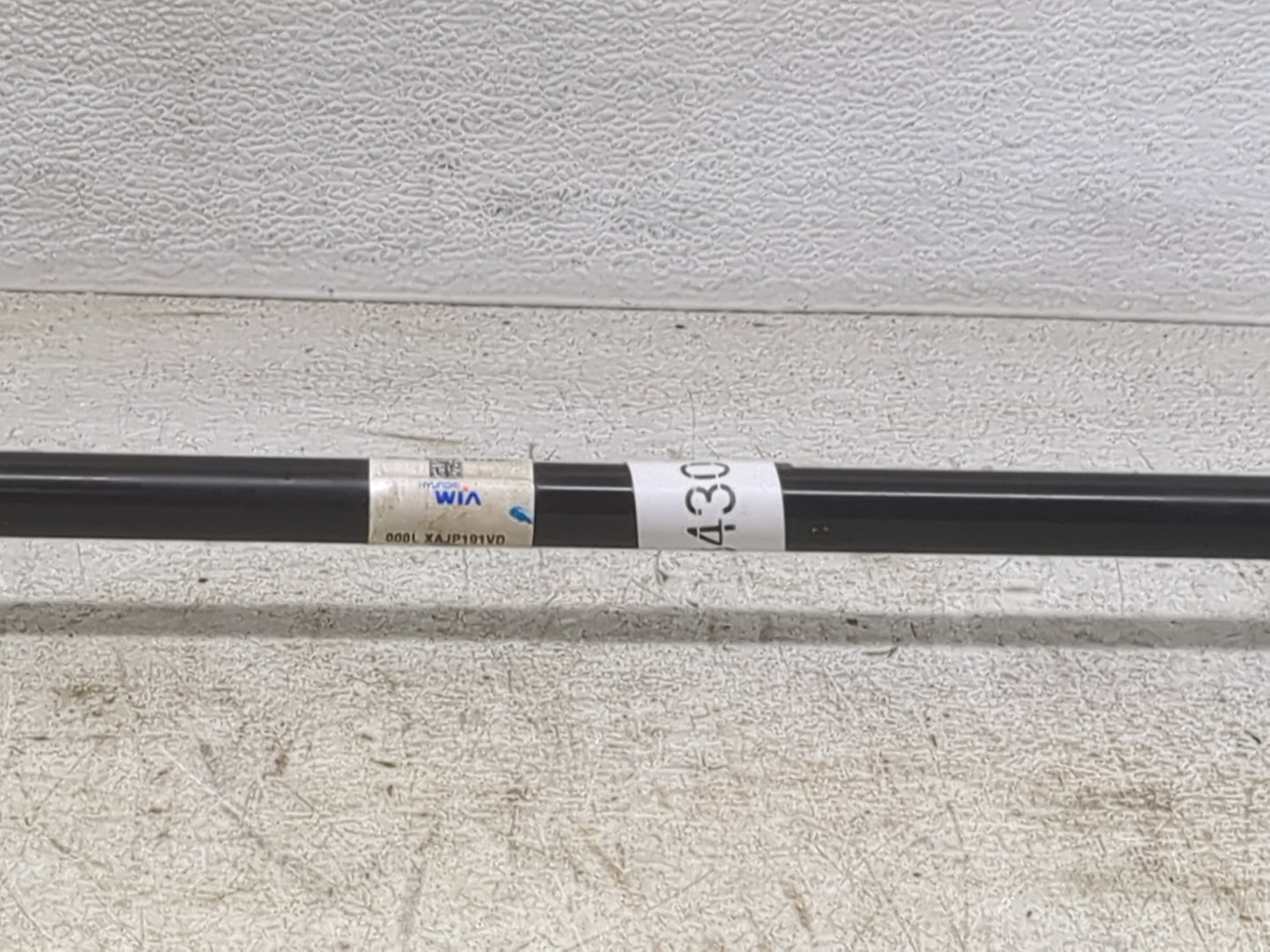 2022-2022 Hyundai Tucson Axle Shaft Rear Driver Cv C/v - Oemusedautoparts1.com