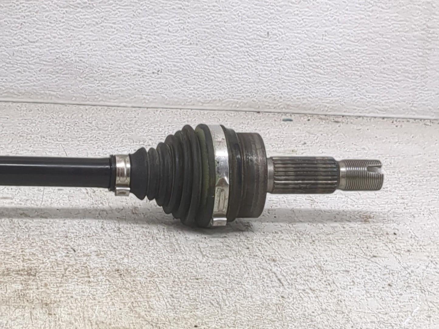 2022-2022 Hyundai Tucson Axle Shaft Rear Driver Cv C/v - Oemusedautoparts1.com
