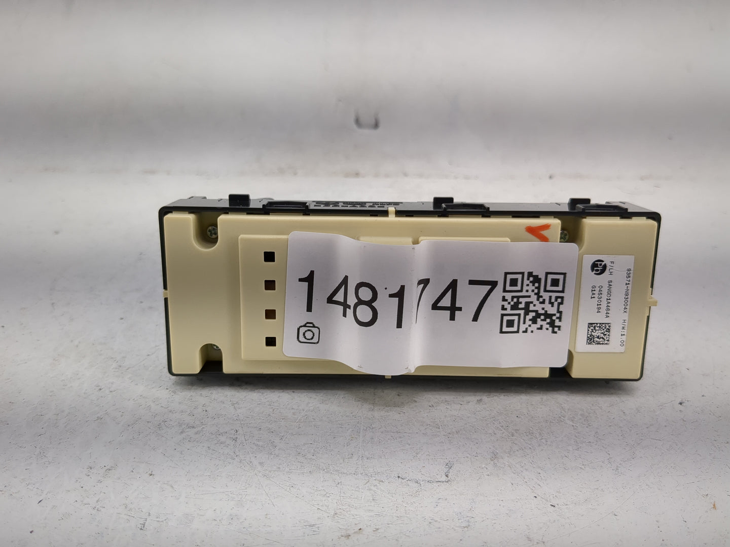 2022 Hyundai Tucson Master Power Window Switch Replacement Driver Side Left P/N:93571-N93004X SANGD1A464A Fits OEM Used Auto