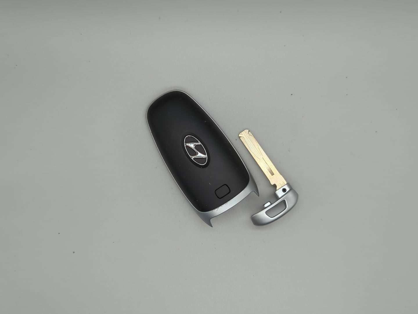 Hyundai Tucson Keyless Entry Remote Fob TQ8-FOB-4F27 95440-N9072 5 buttons - Oemusedautoparts1.com