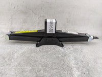 2023 Hyundai Tucson Spare Scissor Car Jack - Oemusedautoparts1.com