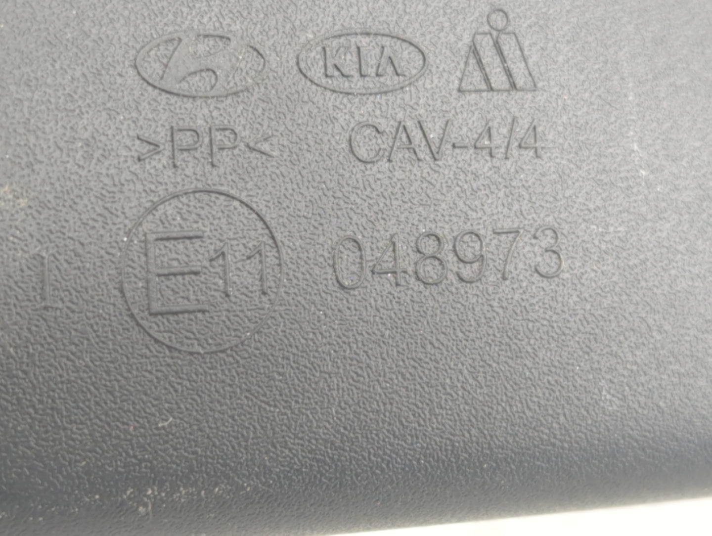 2022 Hyundai Tucson Interior Rear View Mirror Replacement OEM P/N:E11048973 Fits Fits 2020 2021 OEM Used Auto Parts - Oemuse