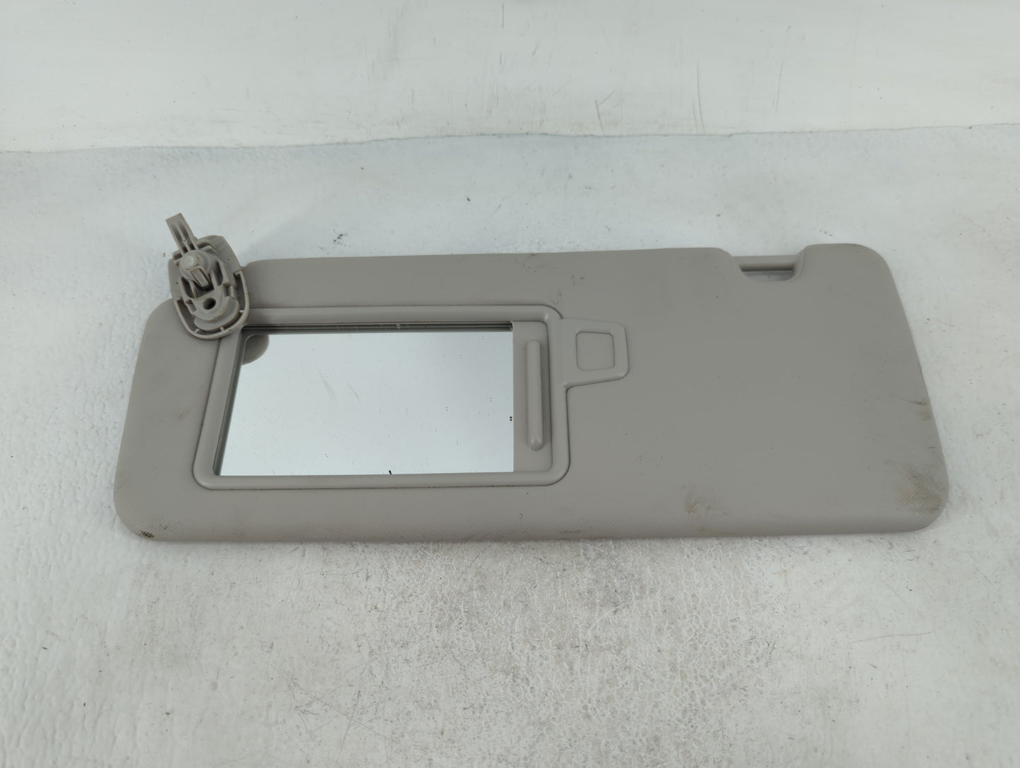 2022 Hyundai Tucson Sun Visor Shade Replacement Passenger Right Mirror Fits OEM Used Auto Parts - Oemusedautoparts1.com