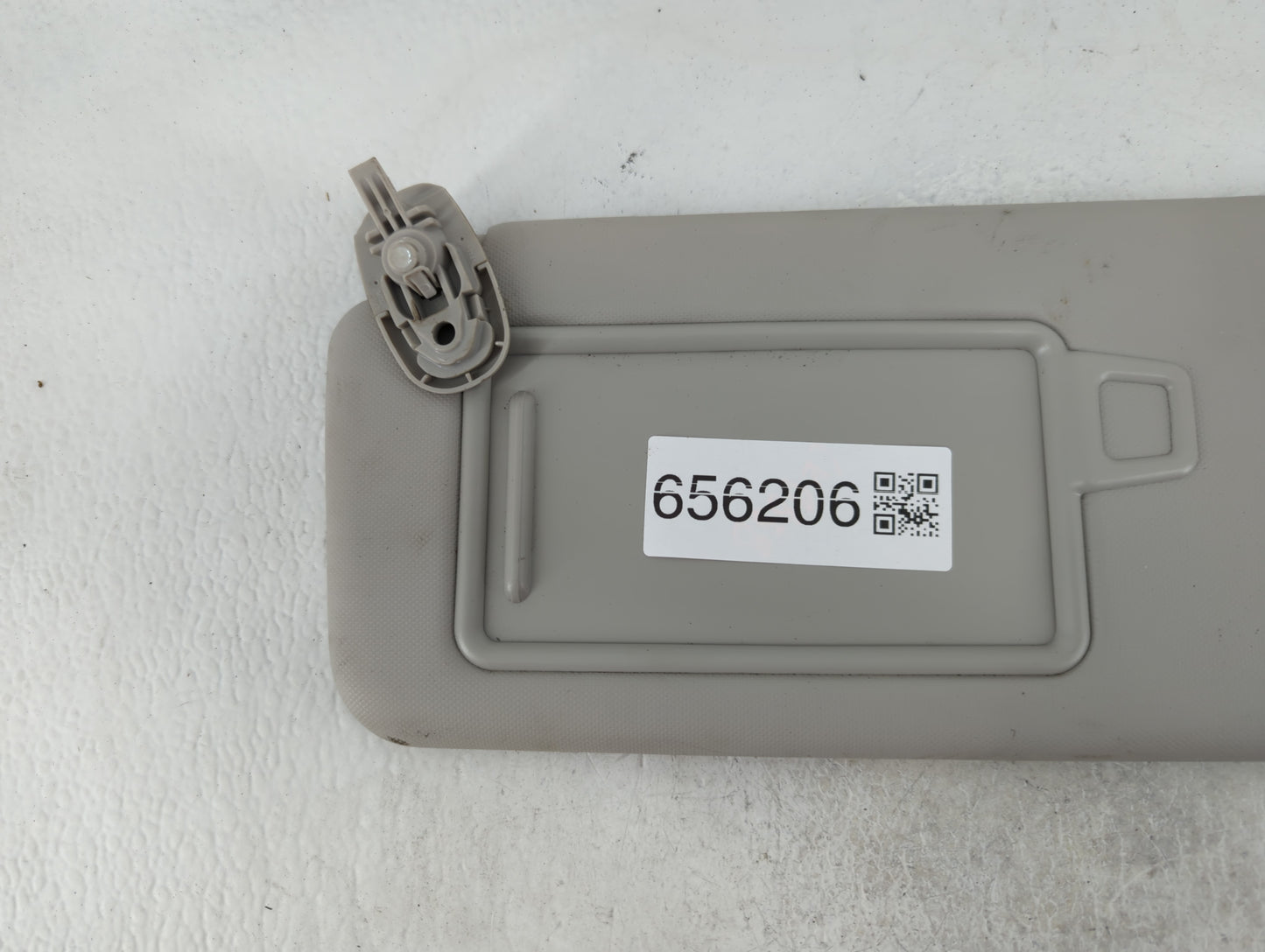 2022 Hyundai Tucson Sun Visor Shade Replacement Passenger Right Mirror Fits OEM Used Auto Parts - Oemusedautoparts1.com