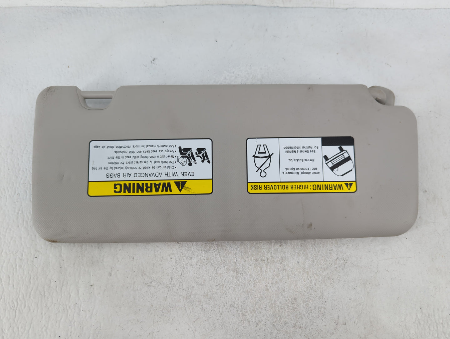 2022 Hyundai Tucson Sun Visor Shade Replacement Passenger Right Mirror Fits OEM Used Auto Parts - Oemusedautoparts1.com