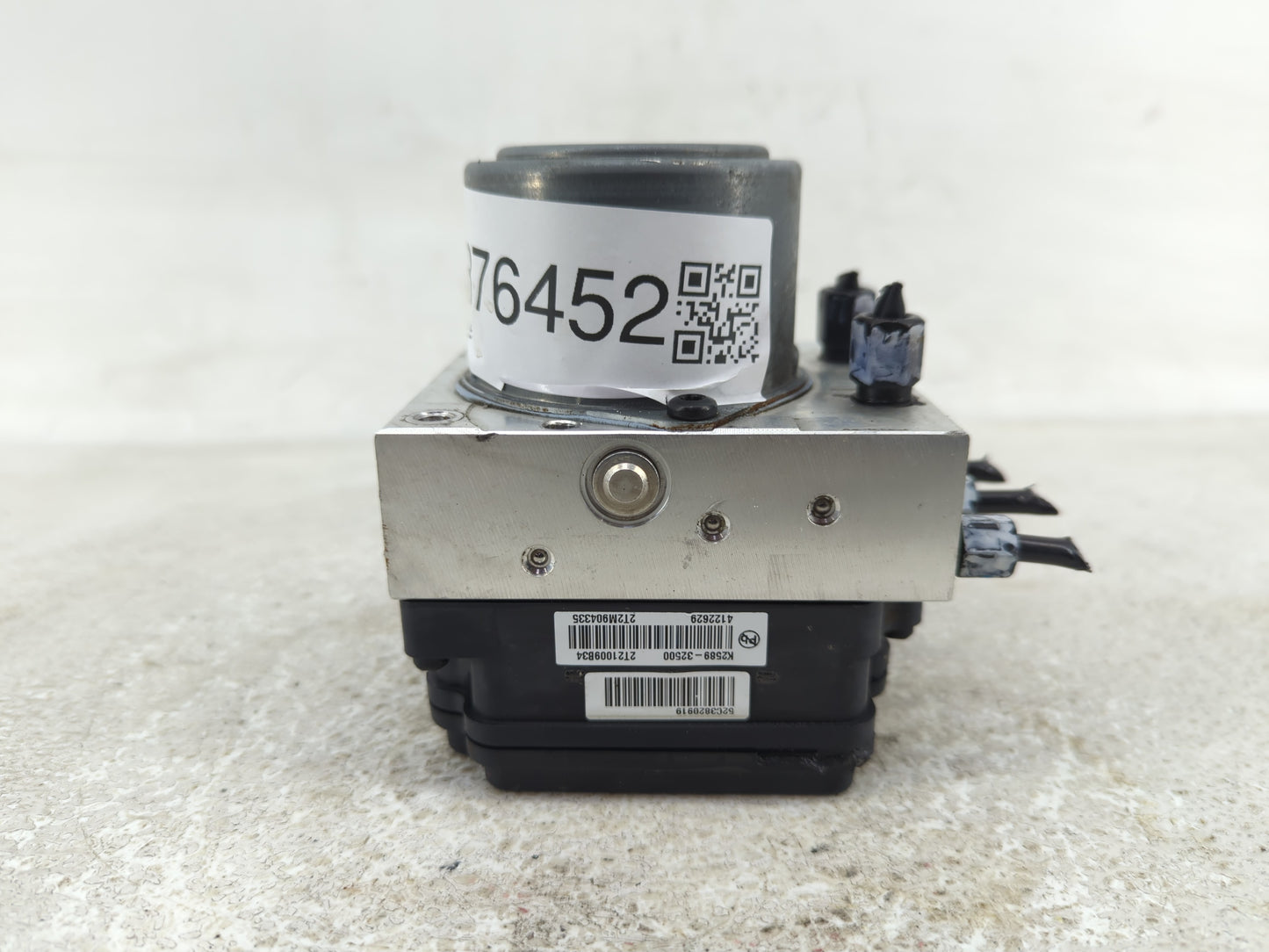 2020 Hyundai Venue ABS Pump Control Module Replacement P/N:K2589-32500 58900-K2800 Fits OEM Used Auto Parts - Oemusedautopar