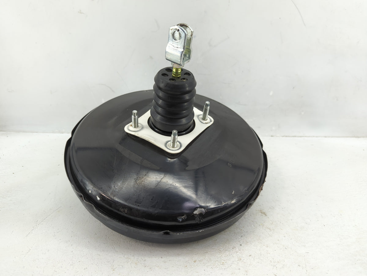 2020-2020 Hyundai Venue Power Brake Booster Oem 1382872 - Oemusedautoparts1.com