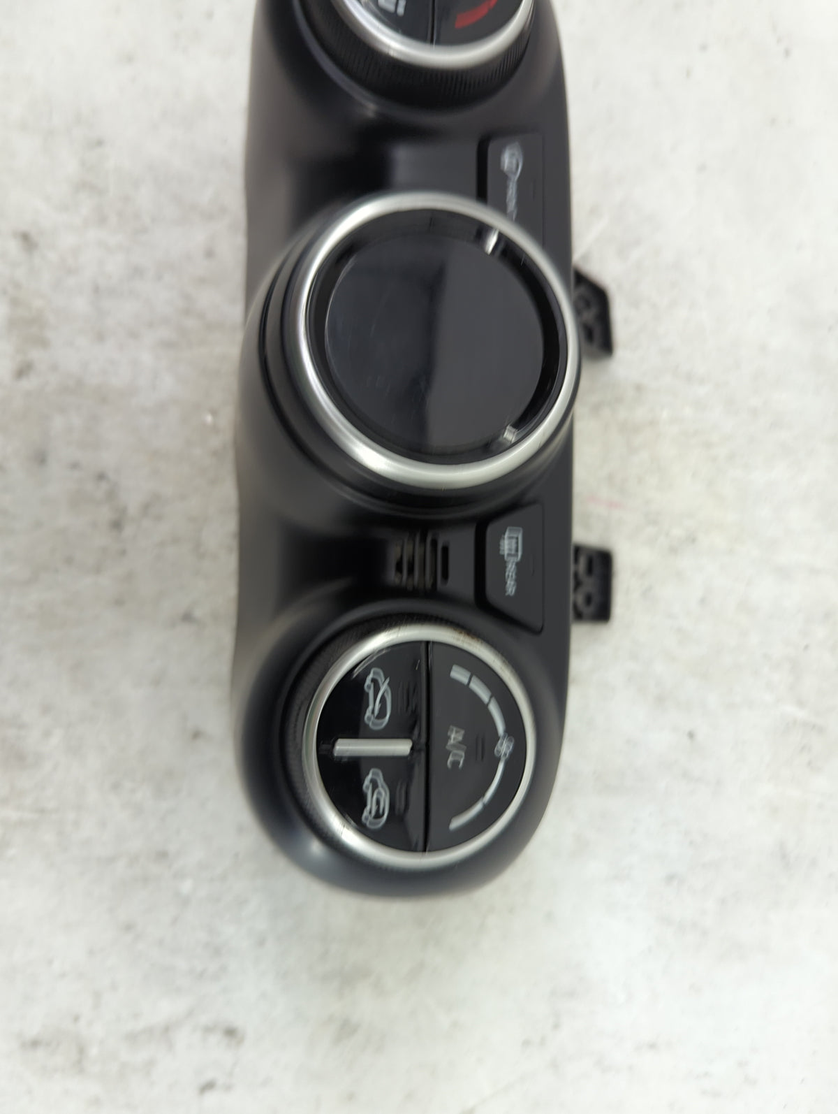 2023 Hyundai Venue Climate Control Module Temperature AC/Heater Replacement P/N:97250-K2DF0 C20039-8120 Fits OEM Used Auto P