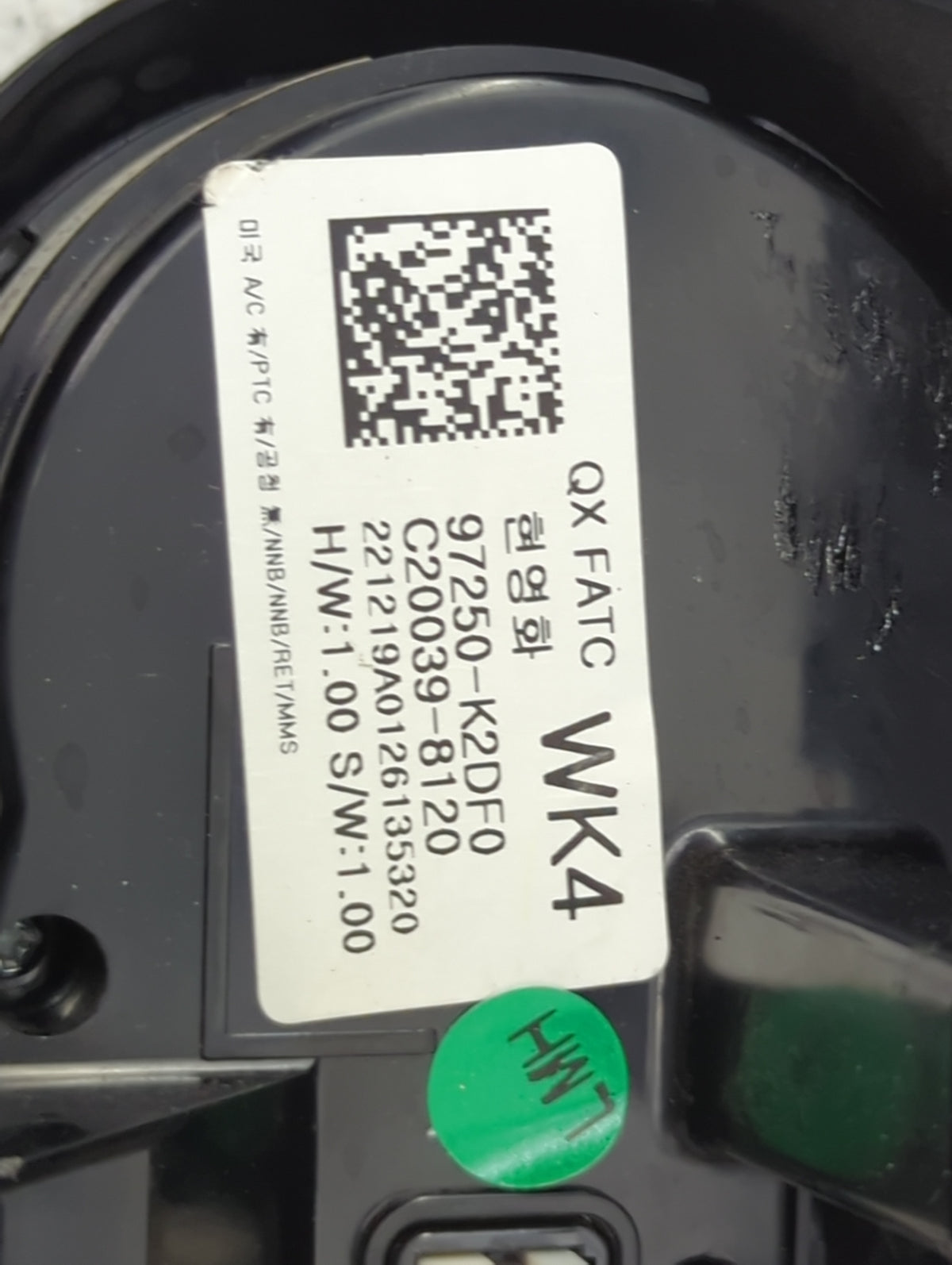 2023 Hyundai Venue Climate Control Module Temperature AC/Heater Replacement P/N:97250-K2DF0 C20039-8120 Fits OEM Used Auto P