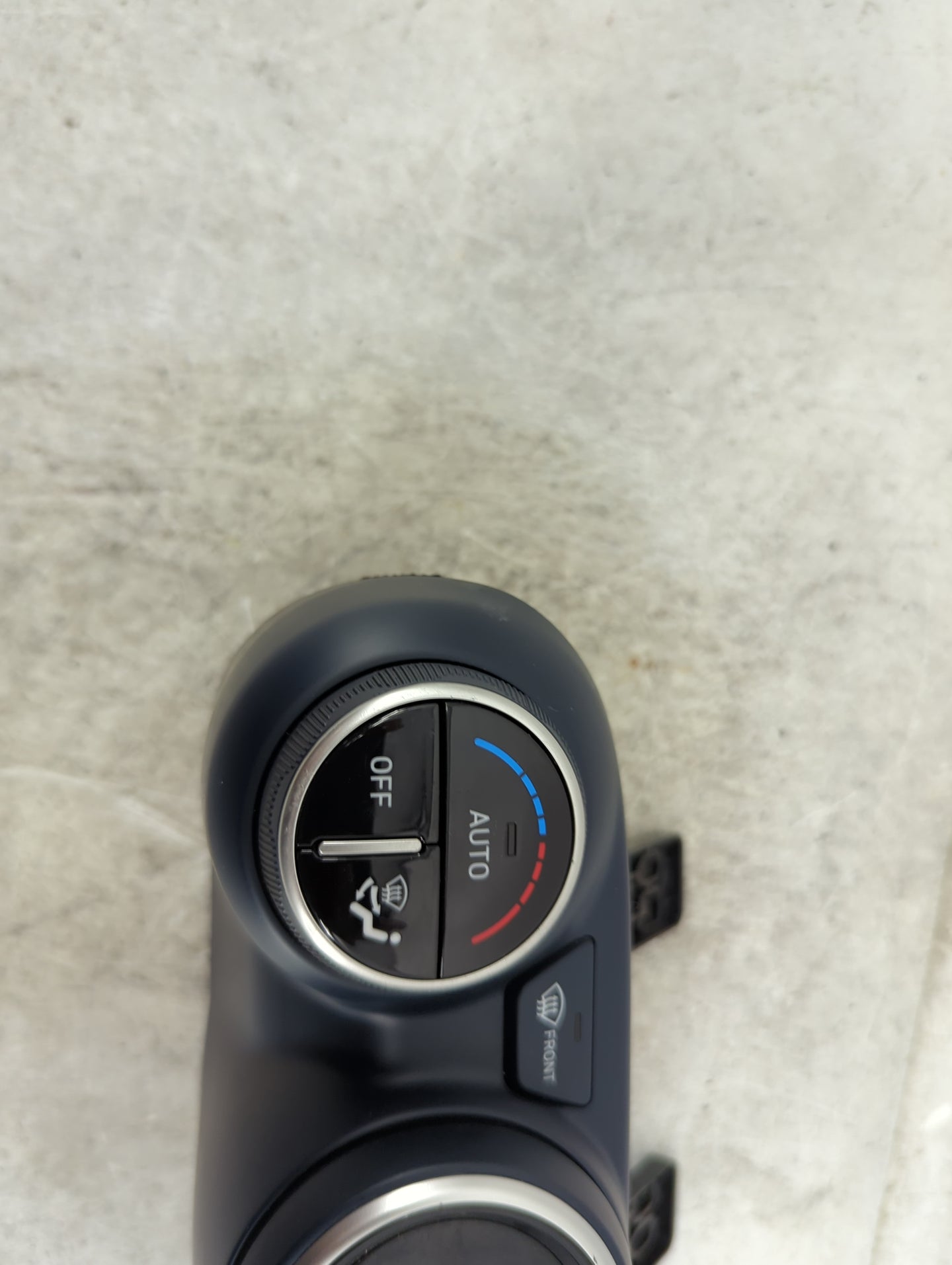 2023 Hyundai Venue Climate Control Module Temperature AC/Heater Replacement P/N:97250-K2DF0 C20039-8150 Fits OEM Used Auto P