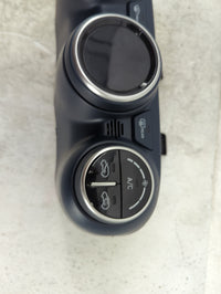2023 Hyundai Venue Climate Control Module Temperature AC/Heater Replacement P/N:97250-K2DF0 C20039-8150 Fits OEM Used Auto P