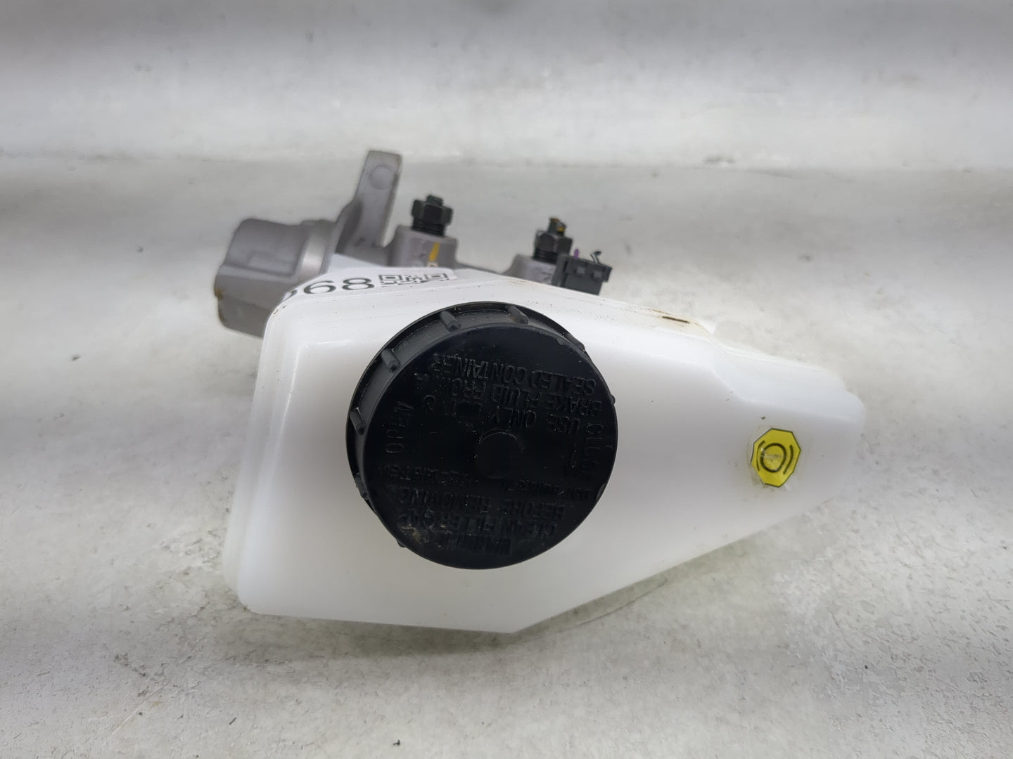 2014-2020 Infiniti Q50 Brake Master Cylinder 1492068 - Oemusedautoparts1.com
