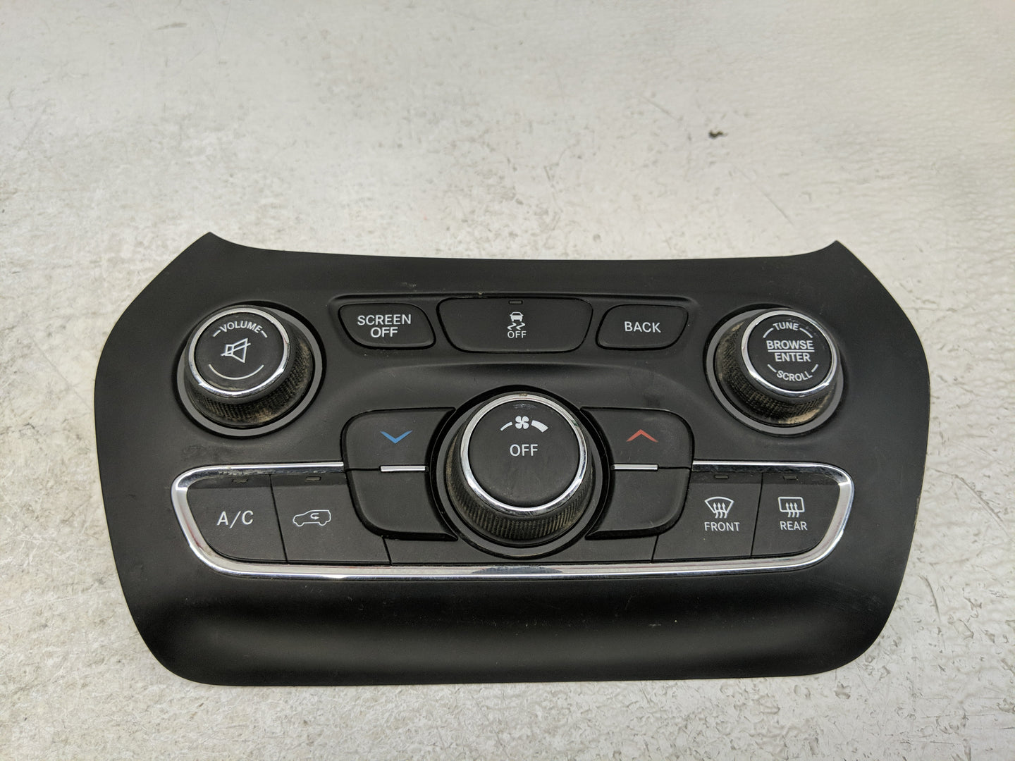 2019-2022 Jeep Cherokee Climate Control Module Temperature AC/Heater Replacement P/N:58024E Fits Fits 2019 2020 2021 2022 OE