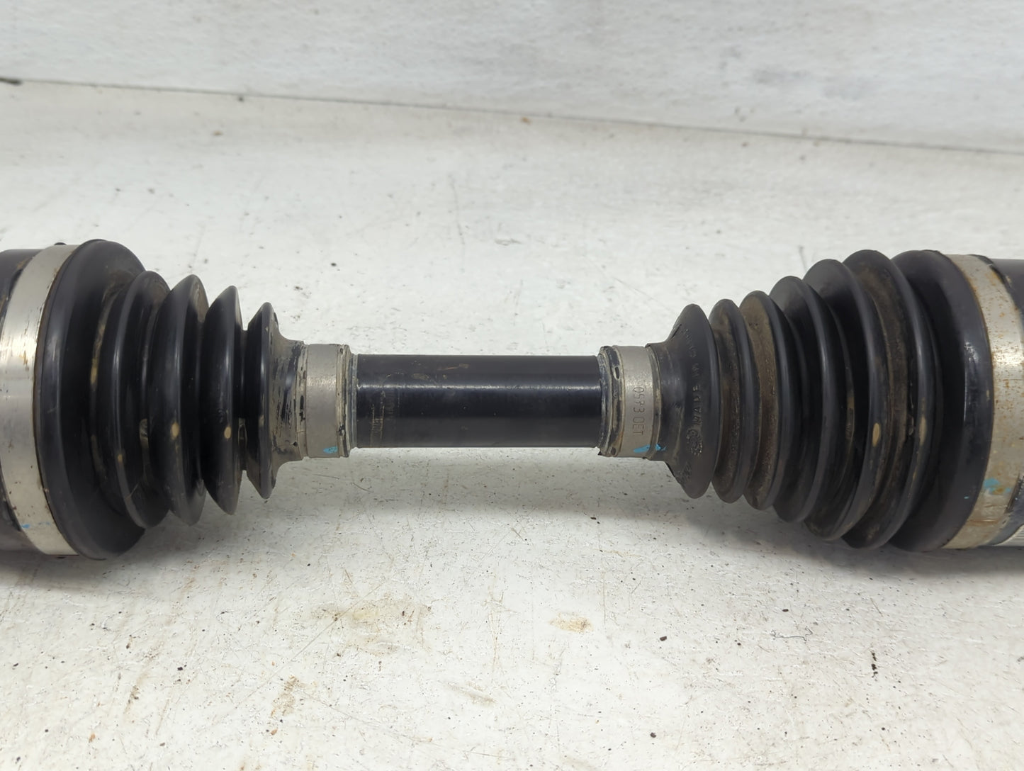 2019-2022 Jeep Cherokee Axle Shaft Rear Passenger Cv C/v - Oemusedautoparts1.com