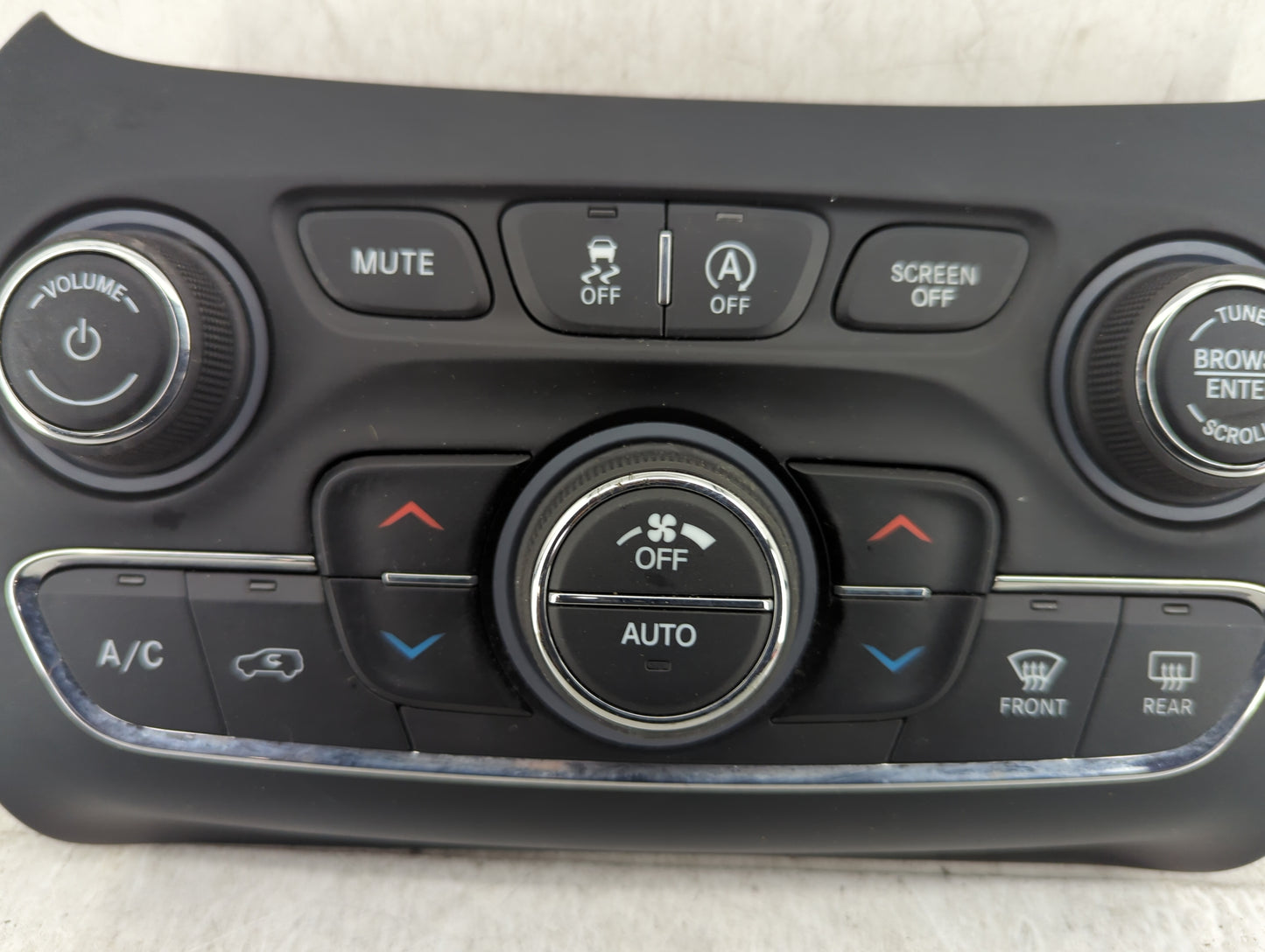 2019-2022 Jeep Cherokee Climate Control Module Temperature AC/Heater Replacement P/N:68285942AD Fits Fits 2019 2020 2021 202