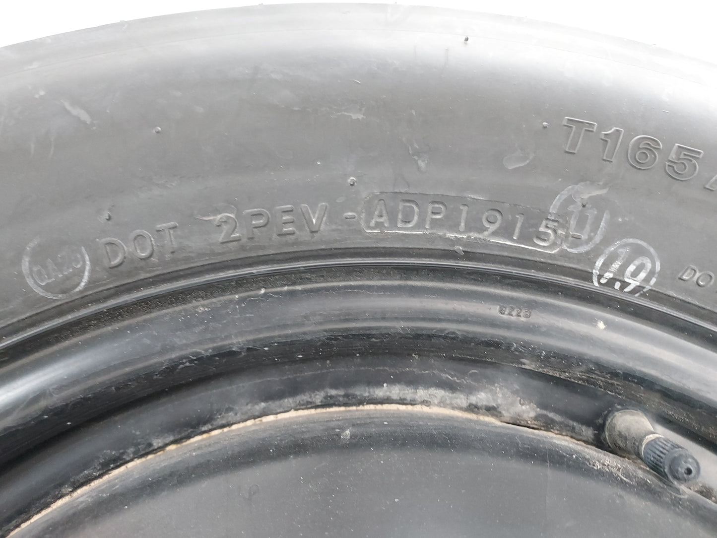 2014-2022 Jeep Cherokee Spare Donut Tire Wheel Rim Oem 1420768 - Oemusedautoparts1.com