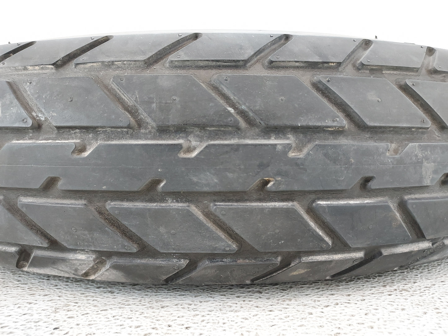 2014-2022 Jeep Cherokee Spare Donut Tire Wheel Rim Oem 1420768 - Oemusedautoparts1.com
