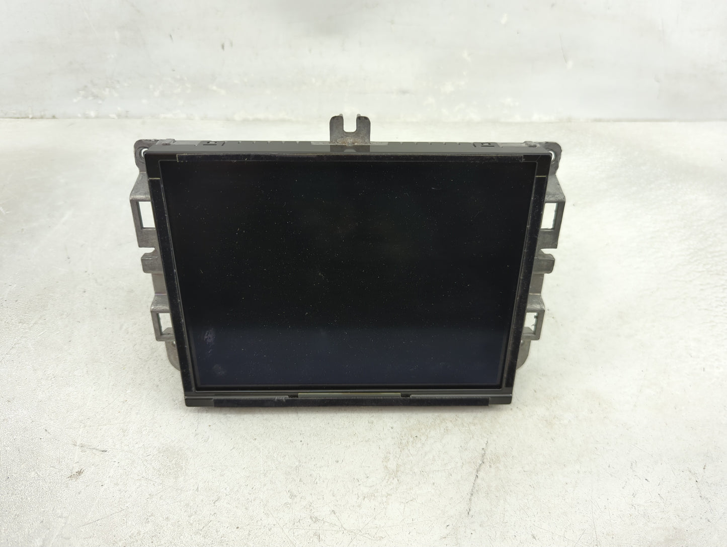 2021-2022 Jeep Cherokee Radio AM FM Cd Player Receiver Replacement P/N:68615139AB Fits Fits 2021 2022 OEM Used Auto Parts - 