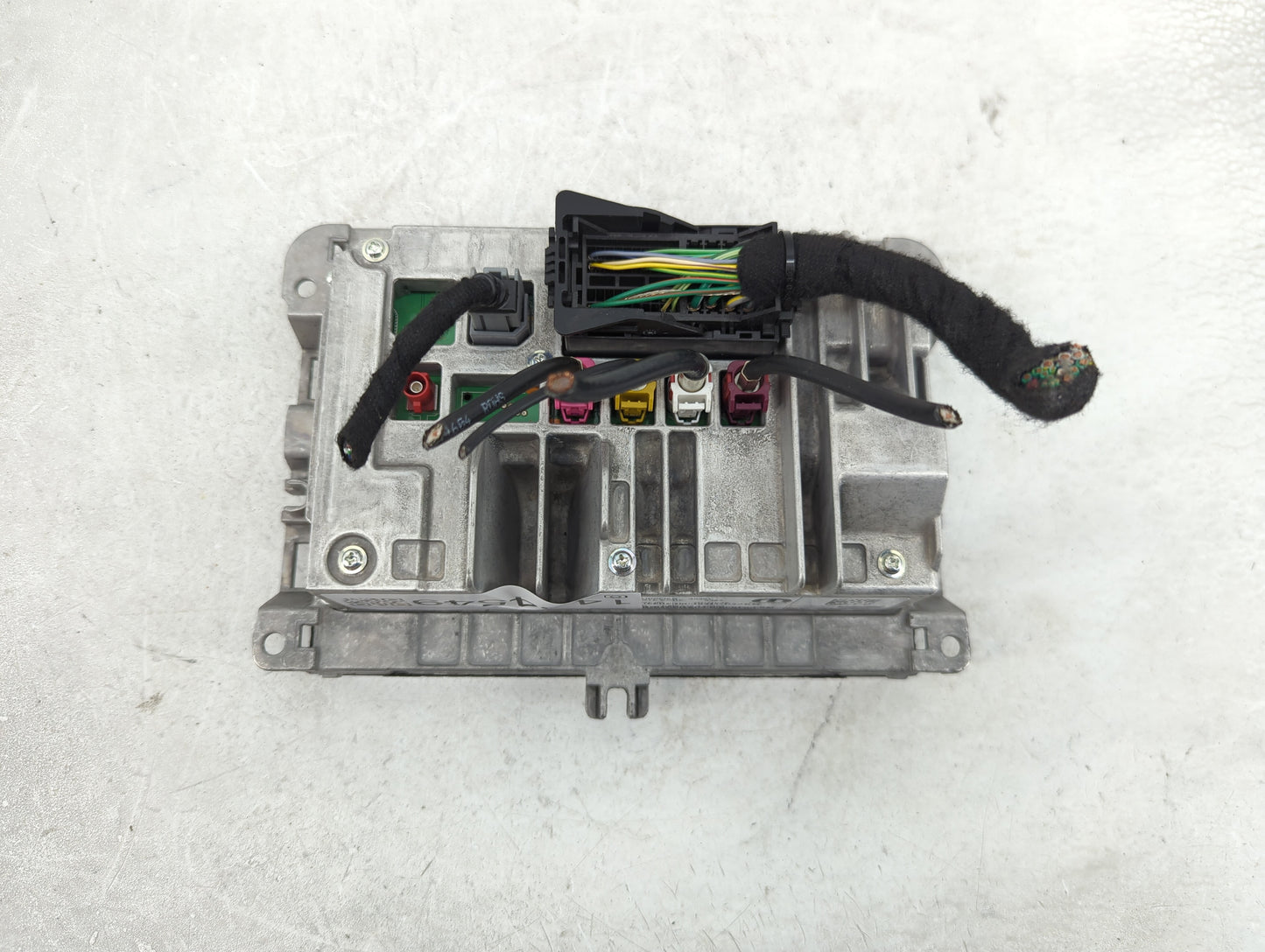 2021-2022 Jeep Cherokee Radio AM FM Cd Player Receiver Replacement P/N:68615139AB Fits Fits 2021 2022 OEM Used Auto Parts - 