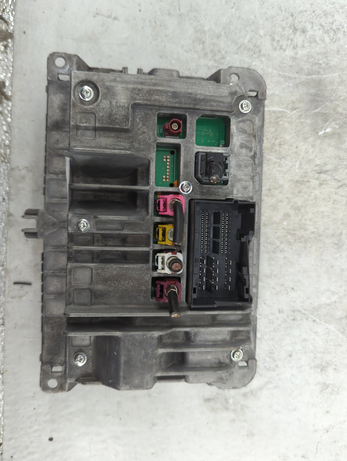 2023 Jeep Cherokee Information Radio Display Screen - Oemusedautoparts1.com