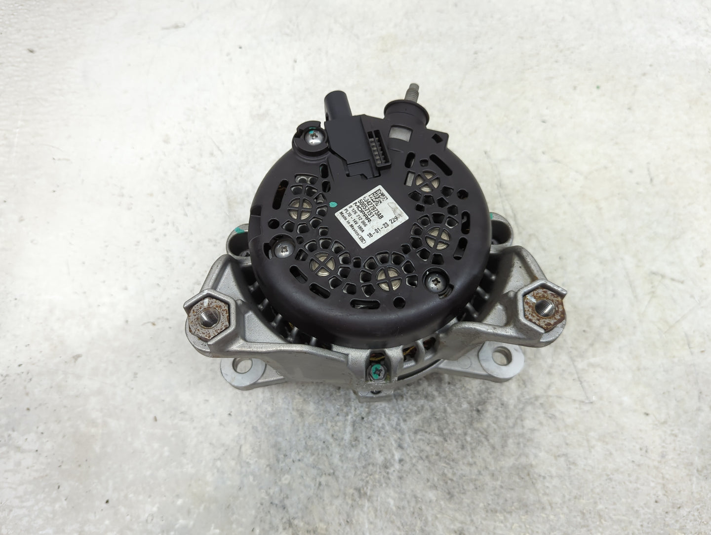 2023 Jeep Compass Alternator Replacement Generator Charging Assembly Engine OEM P/N:68427973AB Fits OEM Used Auto Parts - Oe