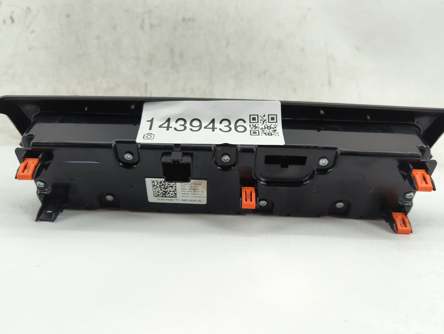 2023 Jeep Compass Climate Control Module Temperature AC/Heater Replacement P/N:68518281AC 17037020-05, 00501599170 Fits OEM 