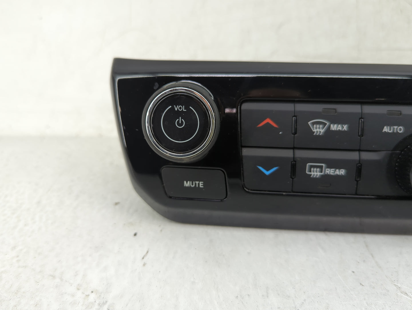 2023 Jeep Compass Climate Control Module Temperature AC/Heater Replacement P/N:68518284AC 17037023-05, 00501599220 Fits OEM 