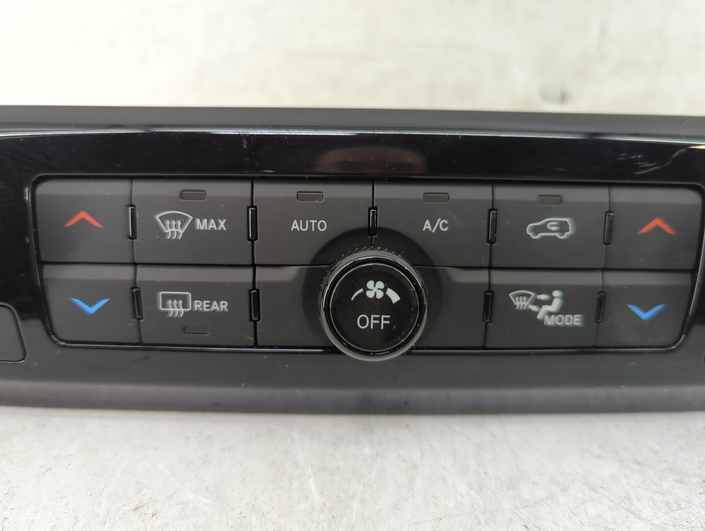 2023 Jeep Compass Climate Control Module Temperature AC/Heater Replacement P/N:68518284AC 17037023-05, 00501599220 Fits OEM 