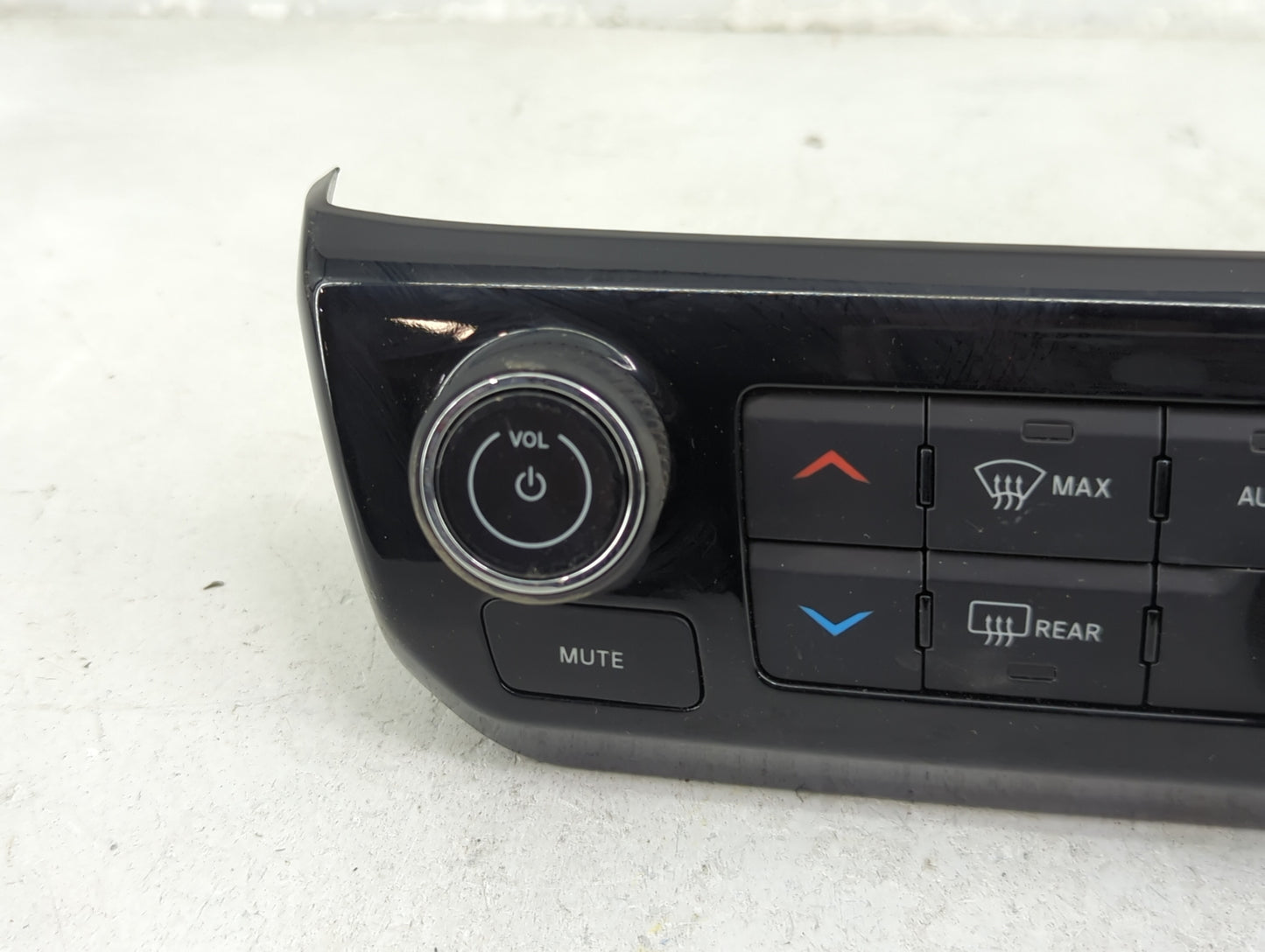 2023 Jeep Compass Climate Control Module Temperature AC/Heater Replacement P/N:68518284AC 17037023-05, 00501599220 Fits OEM 